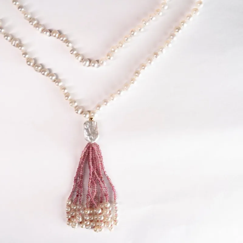 Colar de Pérolas com Franja