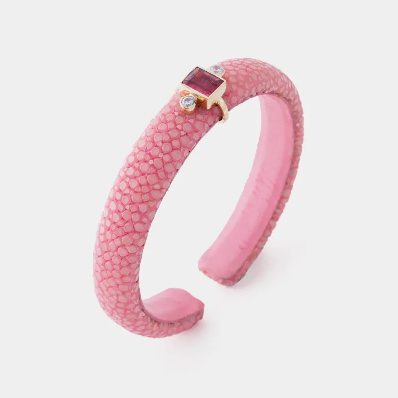 Pulseira Couro Galuchat Coral, Pedra Turmalina e Brilhantes